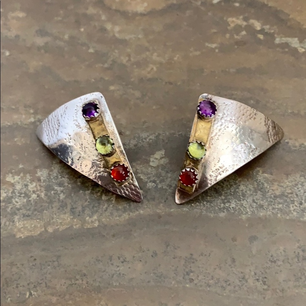 Pretty VTG 925 Silver Silver Post Earrings With  Garnet, Peridot & Amethyst